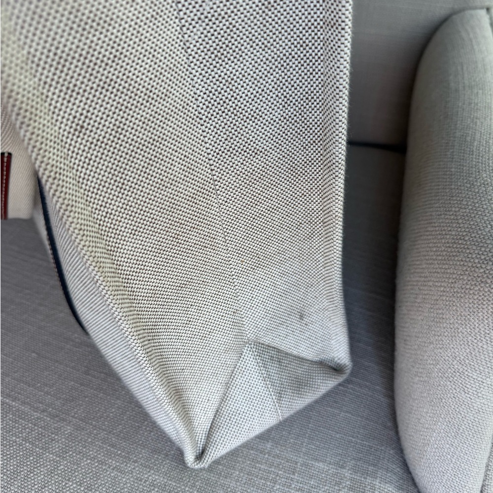 *Authentic* Chloe Woody large tote - Picture 10 of 14